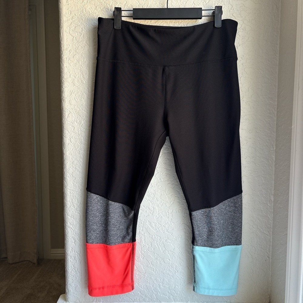 Womens L Cropped Capri‎ Leggings Y2K Black Grey Coral Blue Yoga Pants Colorblock